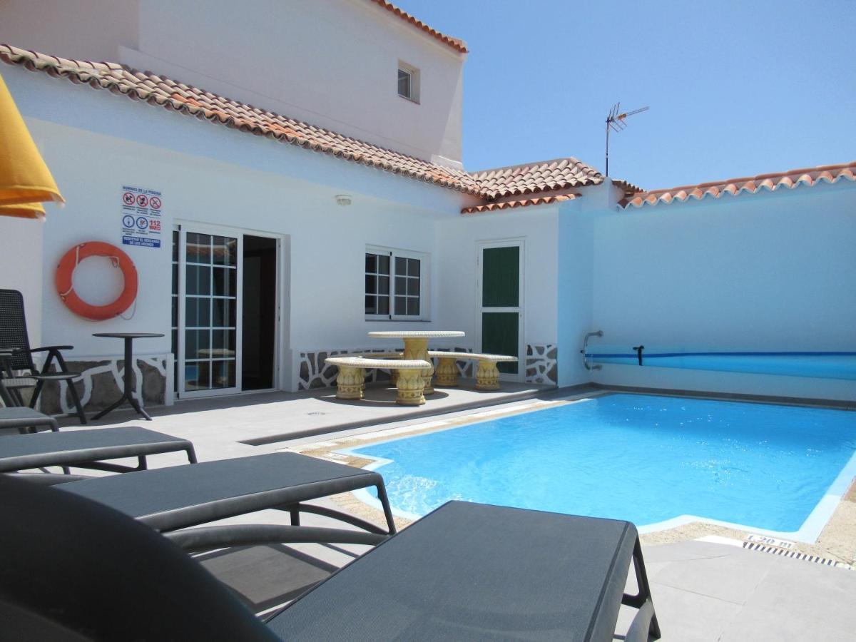 Las Rosas By Rentmedano Stunning Luxury Chocolate Box Villa With Private Heated Pool & Wifi 엘메다노 외부 사진
